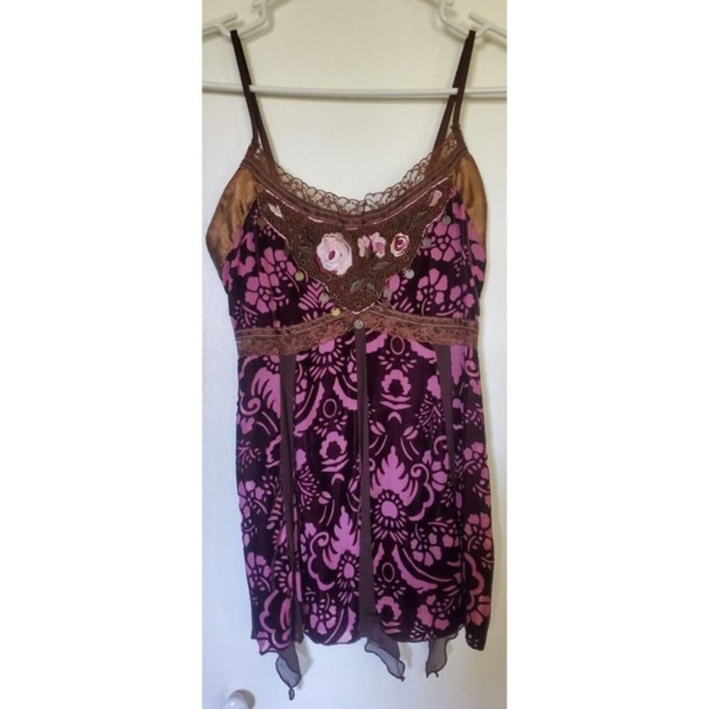 NWOT Body Language from Victoria's Secret Embellished Floral Burnout Top - XS